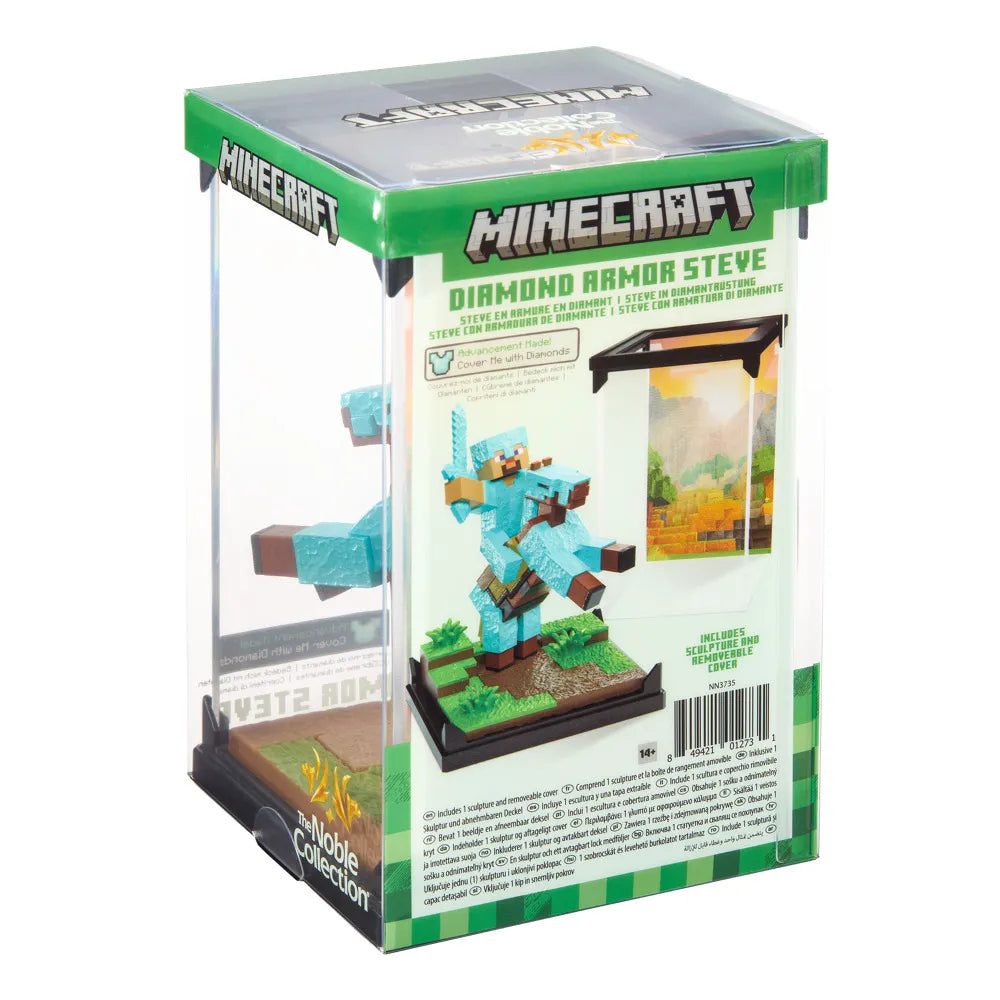 NOBLE COLLECTIONS - MINECRAFT MINECRAFT DIAMOND ARMOR STEVE HORSE DIORAMA
