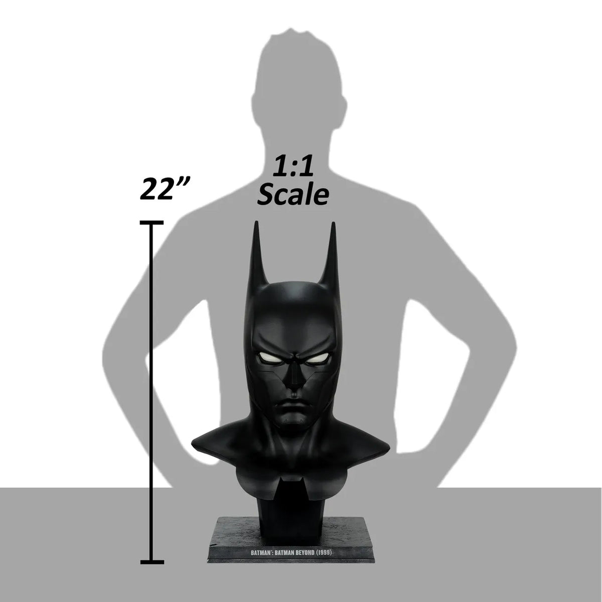 MCFARLANE TOYS 25 BATMAN - DC DIRECT BEYOND COWL 1:1 SCALE REPLICA 55 cm