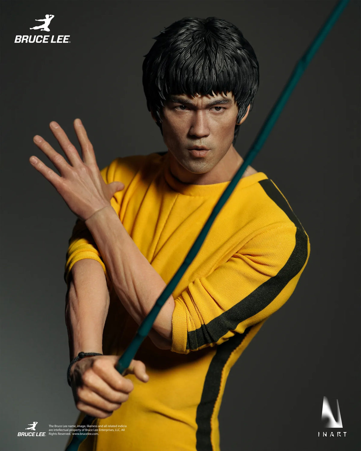 INART - BRUCE LEE BRUCE LEE (YELLOW JUMPSUIT) COLLECTIBLE 1/6 ACTION FIGURE 27.5 cm