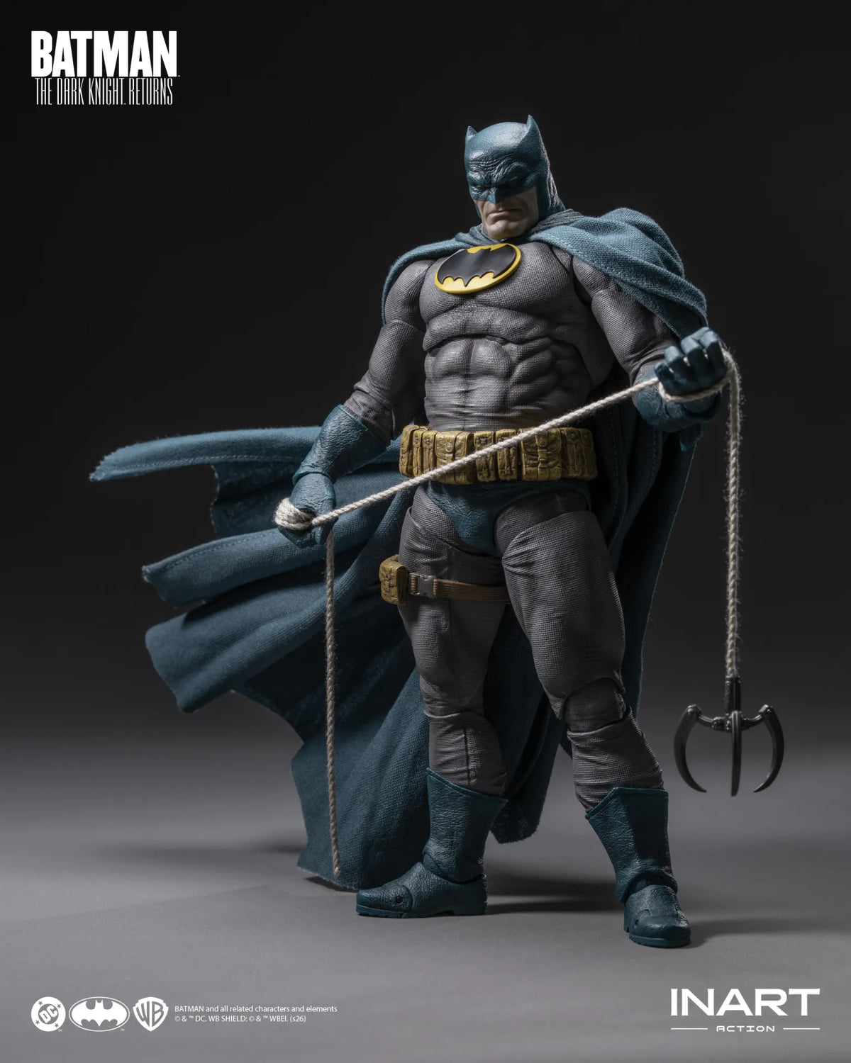 INART - DC COMICS BATMAN DARK KNIGHT RETURNS BLUE SUIT 1/12 ACTION FIGURE 17 cm