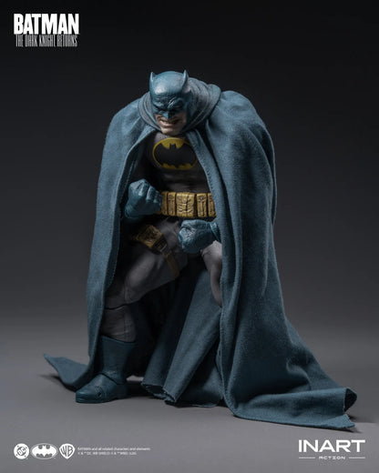 INART - DC COMICS BATMAN DARK KNIGHT RETURNS BLUE SUIT 1/12 ACTION FIGURE 17 cm