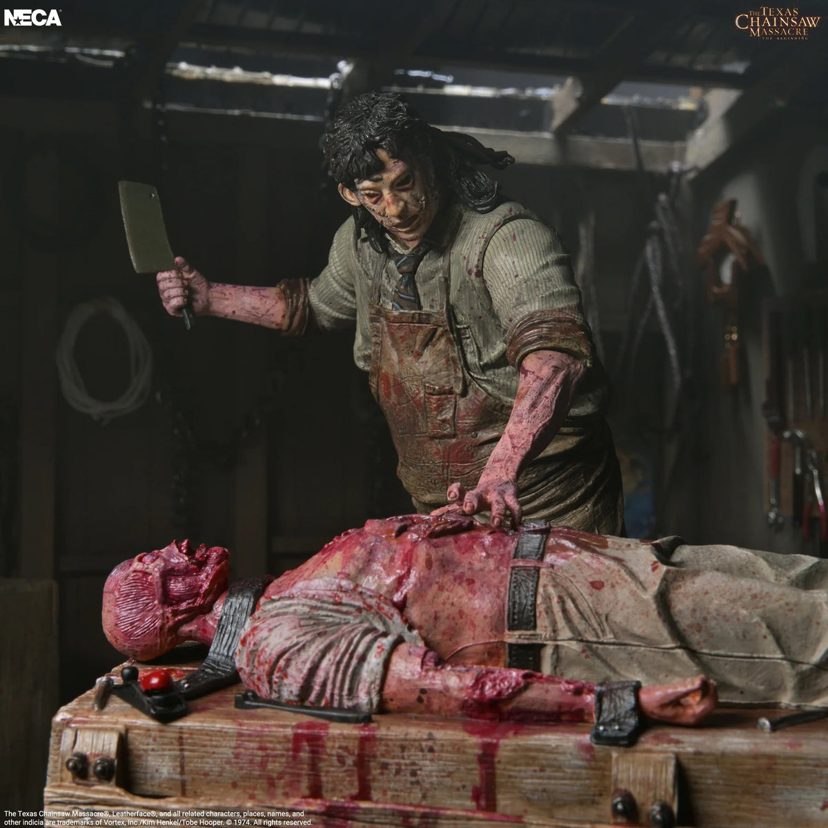 THE TEXAS CHAINSAW MASSACRE THE BEGINNING SLAUGHTERHOUSE ACTION FIGURE BOX SET
