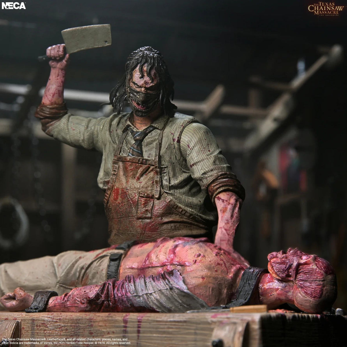 THE TEXAS CHAINSAW MASSACRE THE BEGINNING SLAUGHTERHOUSE ACTION FIGURE BOX SET