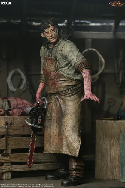 THE TEXAS CHAINSAW MASSACRE THE BEGINNING SLAUGHTERHOUSE ACTION FIGURE BOX SET