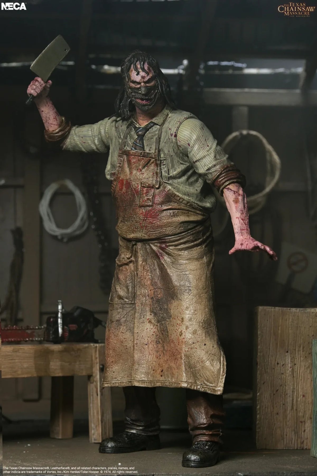 THE TEXAS CHAINSAW MASSACRE THE BEGINNING SLAUGHTERHOUSE ACTION FIGURE BOX SET