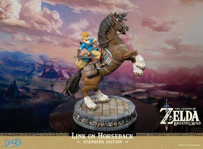 LEGEND OF ZELDA LINK ON HORSE LEGEND ST