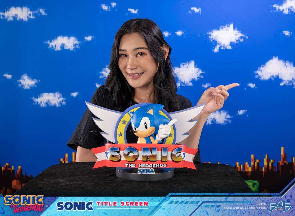 SONIC THE HEDGEHOG TITLE SCREEN STATUE