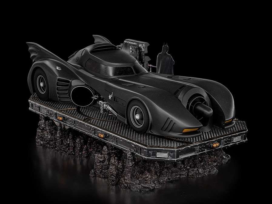THE FLASH MOVIE BATMOBILE DLX 1/10 STAT