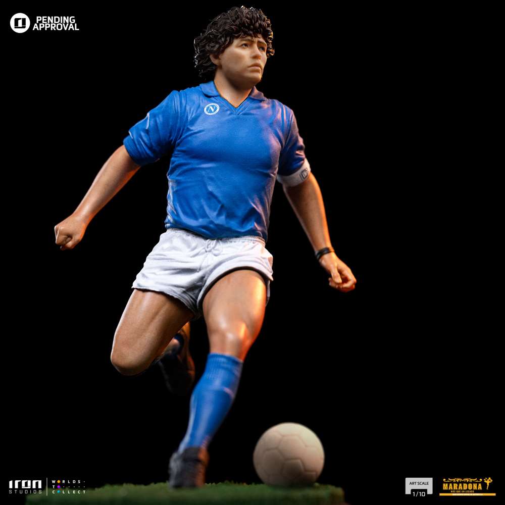 DIEGO ARMANDO MARADONA 1/10 STATUE