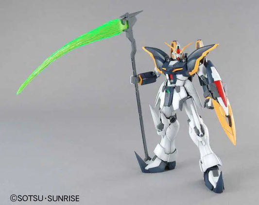 BANDAI - GUNDAM MG DEATHSCYTHE EW 1/100 MODEL KIT 18 cm