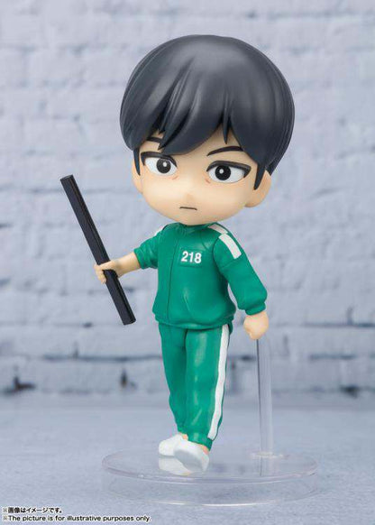 SQUID GAME SANG-WOO FIGUARTS MINI MINI FIGURA BANDAI