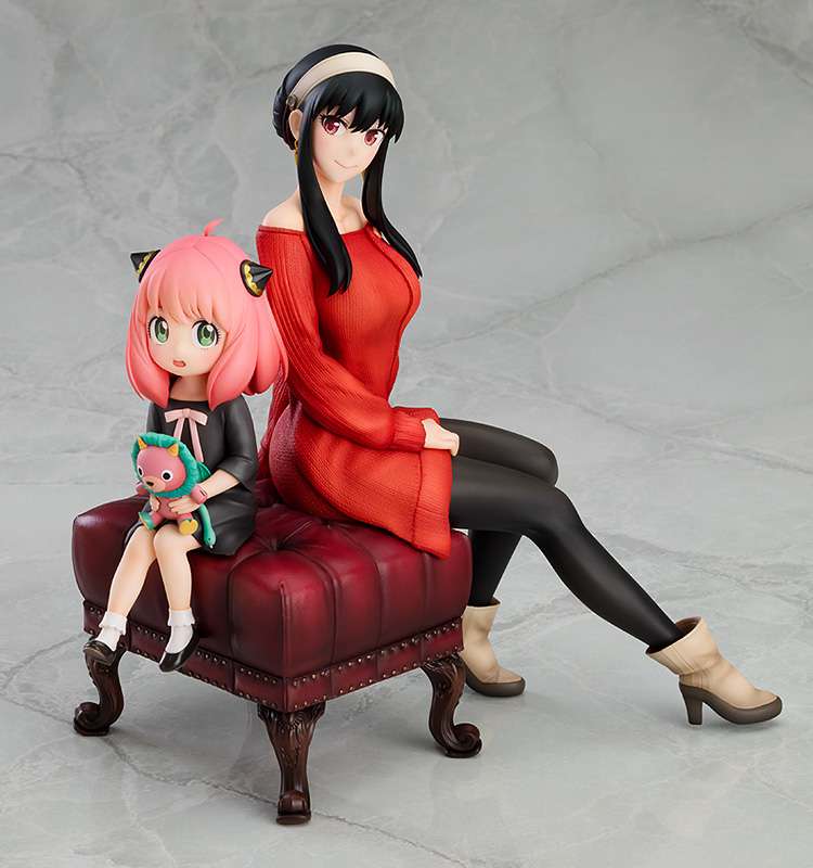 SPY X FAMILY ANYA & YOR 1/7 STATUE
