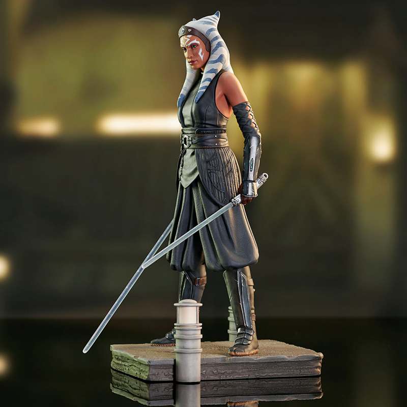 SW MANDALORIAN S2 AHSOKA STATUE