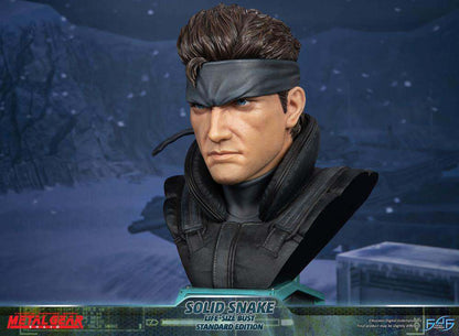 FIRST4FIGURES MG S SOLID SNAKE LIFE SIZE BUST BUSTO 56 cm