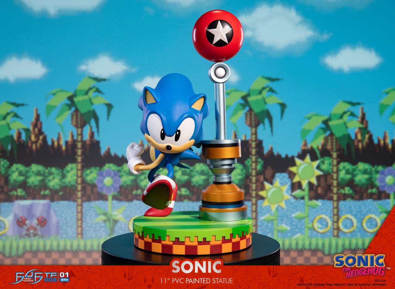 SONIC THE HEDGEHOG 11inch PVC FIGURE
