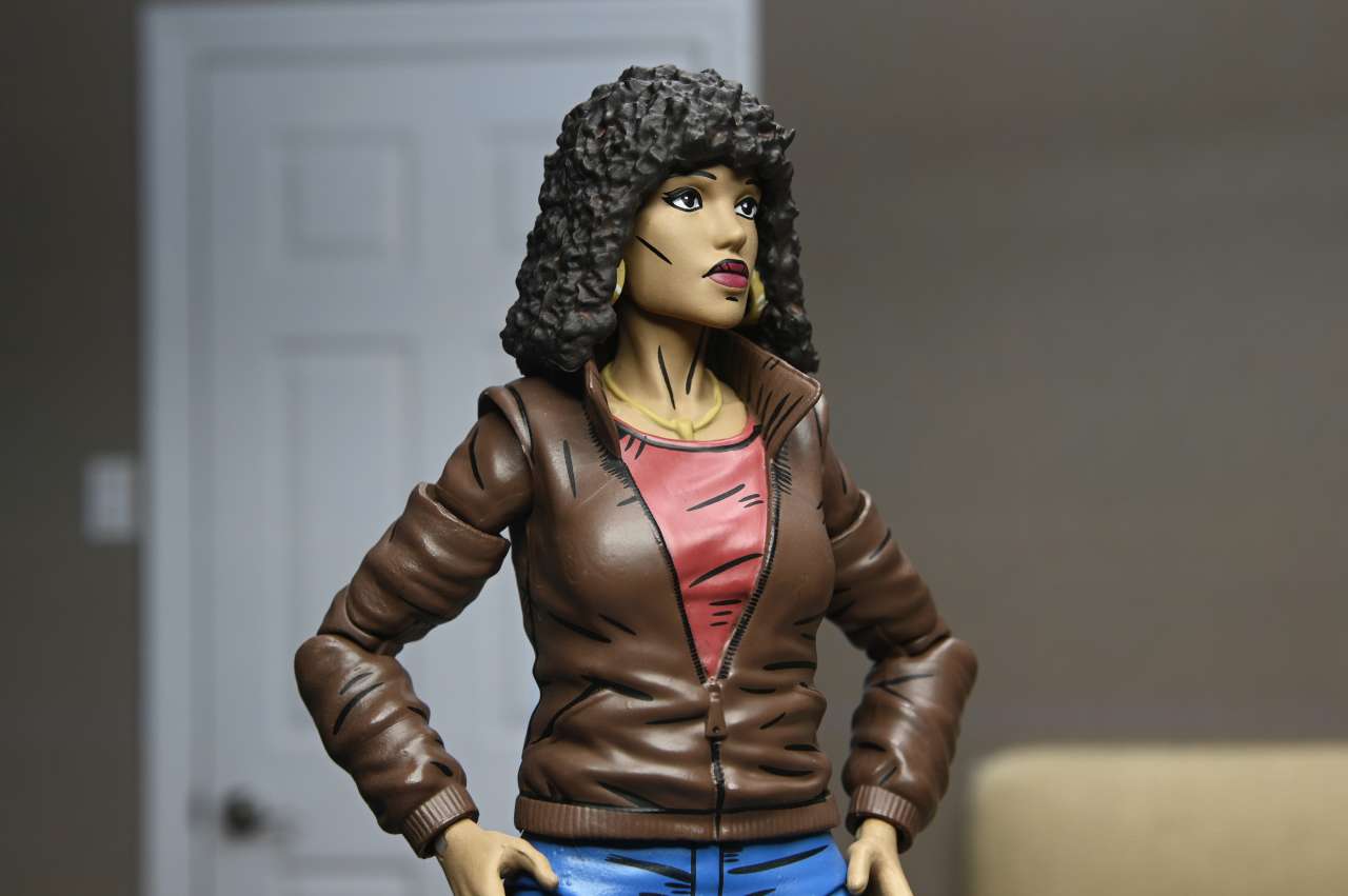 NECA TMNT MIRAGE COMICS APRIL ONEIL AF ACTION FIGURE 17 cm