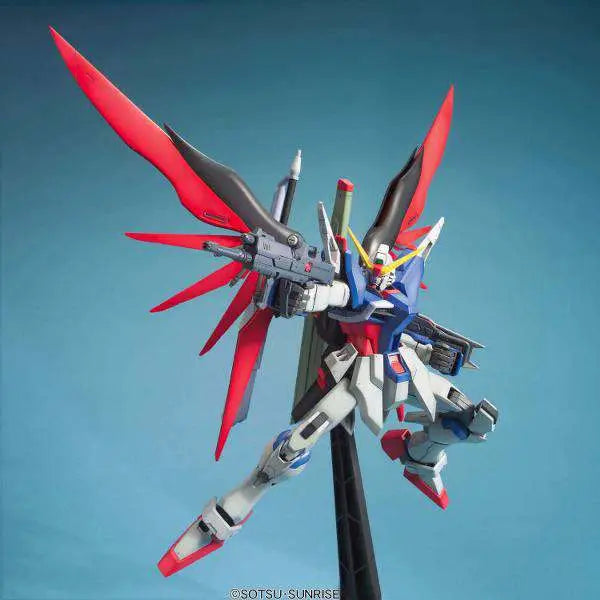 BANDAI - GUNDAM MG DESTINY 1/100 MODEL KIT