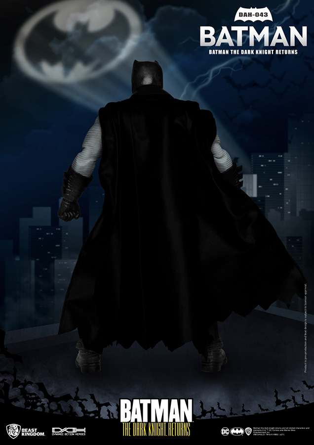 THE DARK KNIGHT RETURNS BATMAN DAH ACTION FIGURA BEAST KINGDOM