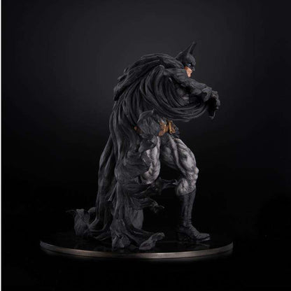 DC COMICS SOFBINAL SOFT VINILE STATUA BATMAN HARD BLACK VER. 35 CM UNION CREATIVE