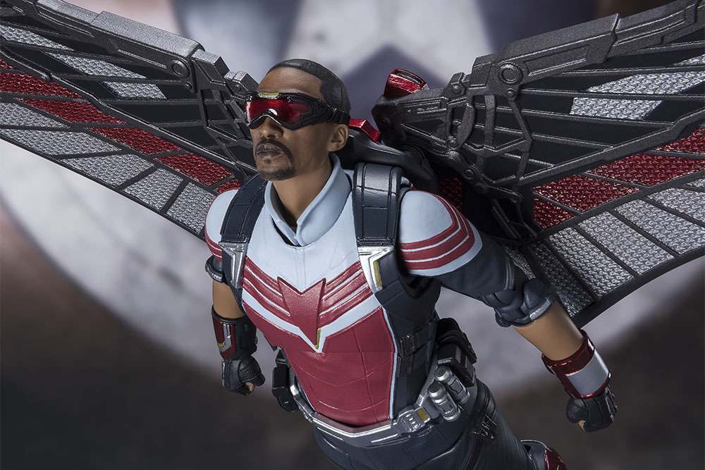 BANDAI SHF FALCON WINTER SOLDIER FALCON ACTION FIGURE 16 cm