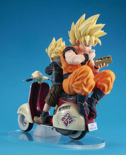 MEGAHOUSE SON GOKU & SON GOHAN DRAGON BALL Z DSK REAL MCCOY EX SUPER SAIYAN BIKE VER. STATUA 11 CM