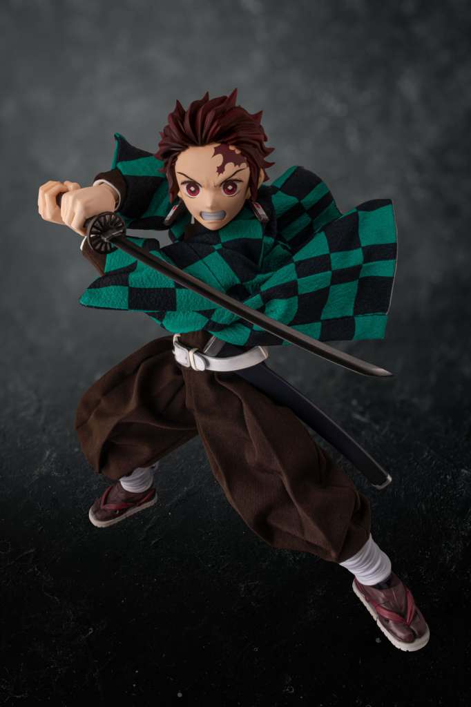 DEMON SLAYER TANJIRO KAMADO 1/6 AF