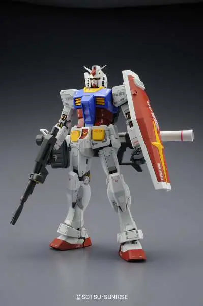 BANDAI - GUNDAM MG RX-78-2 VER 3.0 1/100 MODEL KIT 19 cm