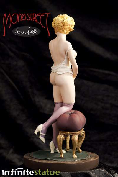 MONA STREET STATUE
