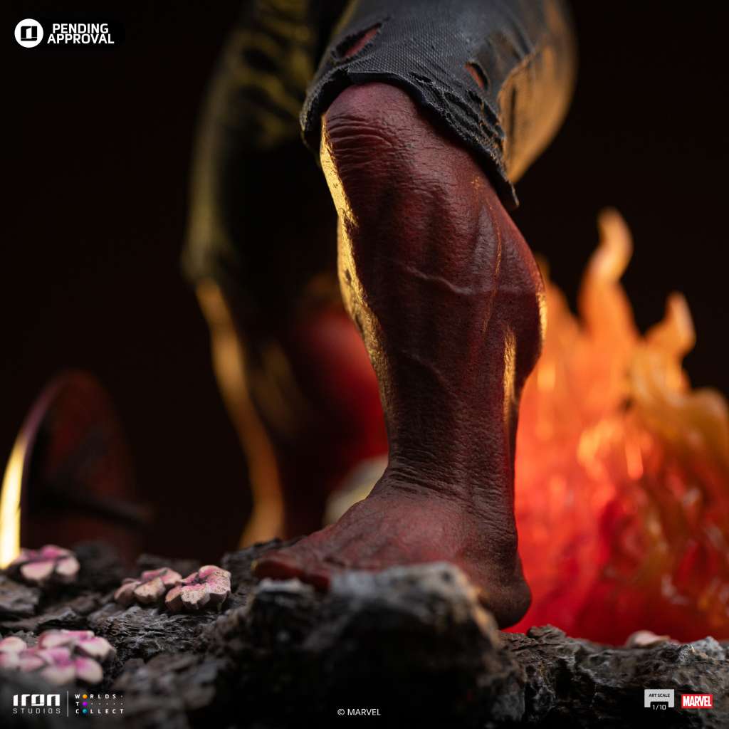 CAPTAIN AMERICA BRAVE RED HULK 1/10 ST