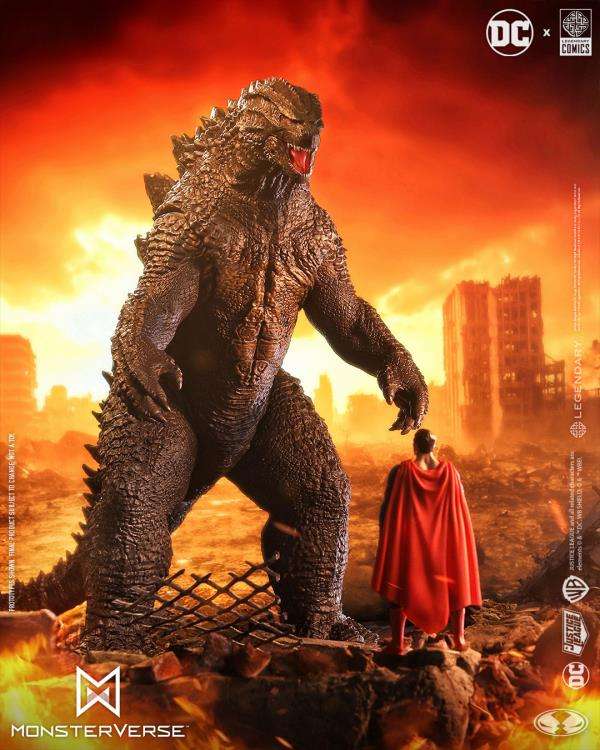 DC JL MONSTER SUPERMAN VS GODZILLA 2PK