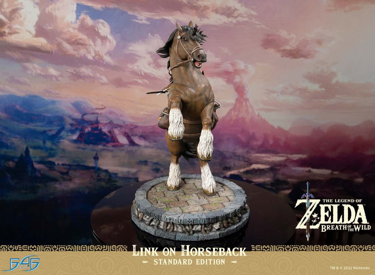 LEGEND OF ZELDA LINK ON HORSE LEGEND ST