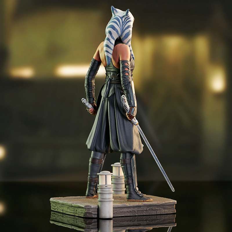 SW MANDALORIAN S2 AHSOKA STATUE