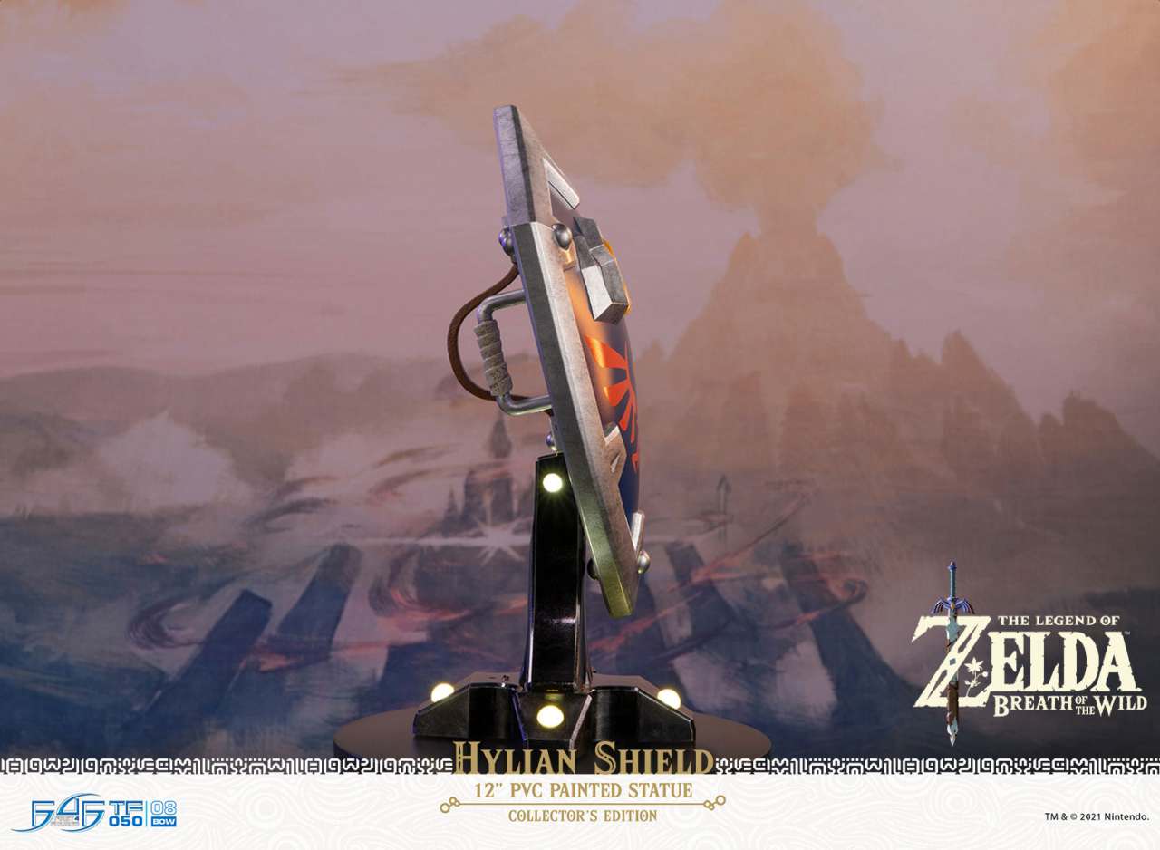 LEGEND OF ZELDA HYLIAN SHIELD PVC COL ED