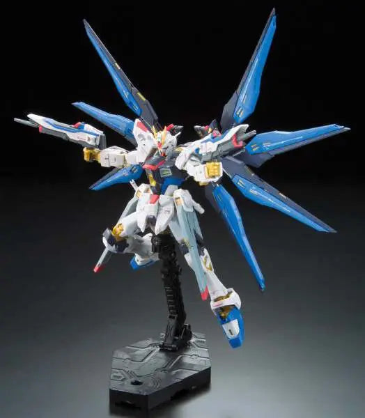 RG GUNDAM STRIKE FREEDOM ZGMF-X20A 1/144