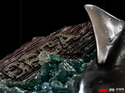 IRON STUDIOS JAWS ATTACK DEMI ART 1/20 STATUA 79 cm