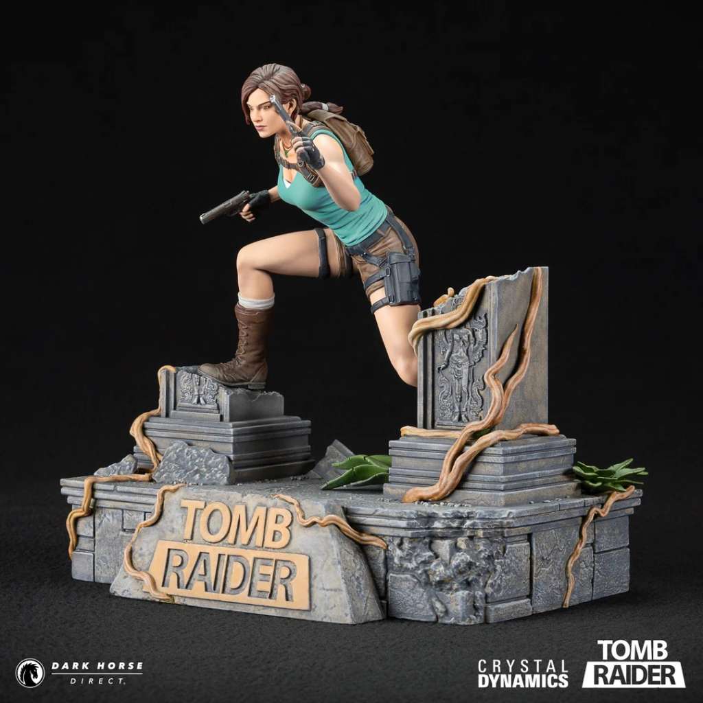 TOMB RAIDER PVC STATUA LARA CROFT 24 CM DARK HORSE