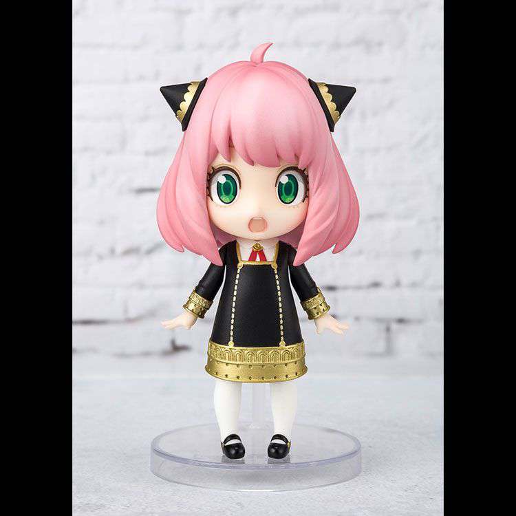 SPY X FAMILY FIGUARTS MINI ACTION FIGURA ANYA FORGER 8 CM BANDAI TAMASHII NATIONS