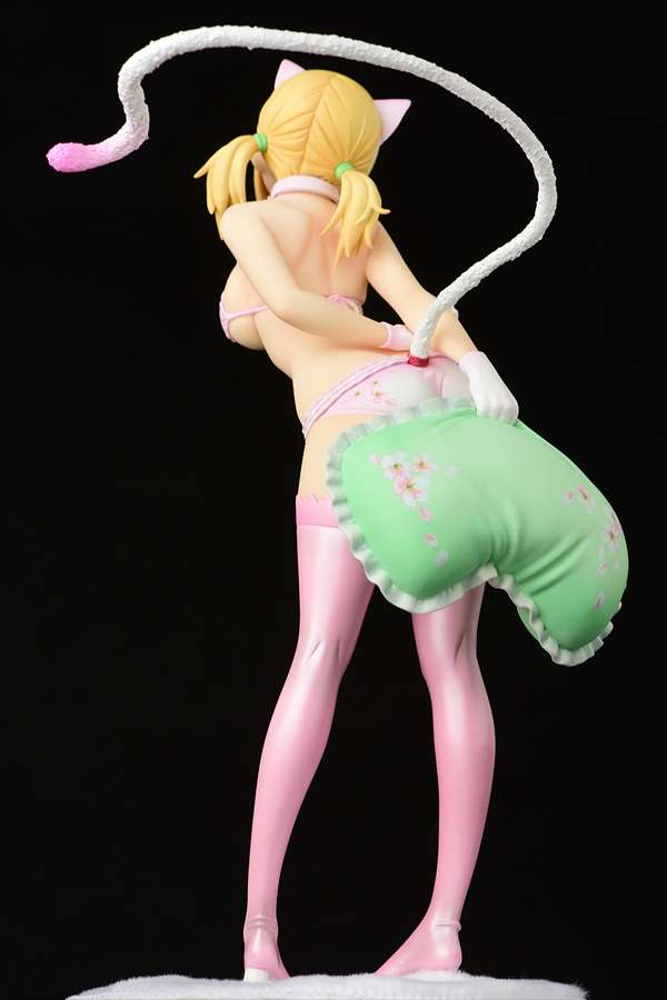 ORCATOYS FAIRY TAIL LUCY HEART CHERRY BLOS CAT ST STATUA 24 cm