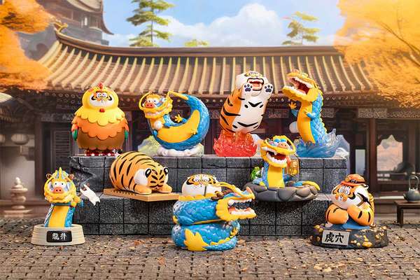 FUNISM ALEXANDER FAT TIGER LONG TENG HU YE BLIND BOX DISPLAY (8) MINI FIGURA 8 cm