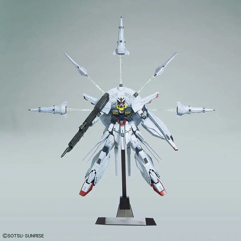 BANDAI - GUNDAM MG PROVIDENCE 1/100 MODEL KIT 19 cm