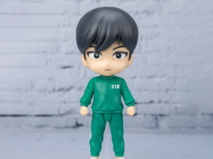 SQUID GAME SANG-WOO FIGUARTS MINI MINI FIGURA BANDAI