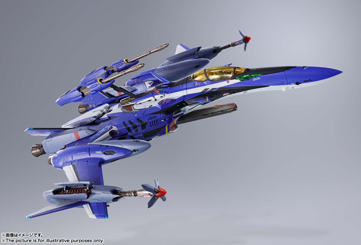BANDAI DX MACROSS YF-29 DURANDAL VALKIRIE SET ACTION FIGURE 22 cm