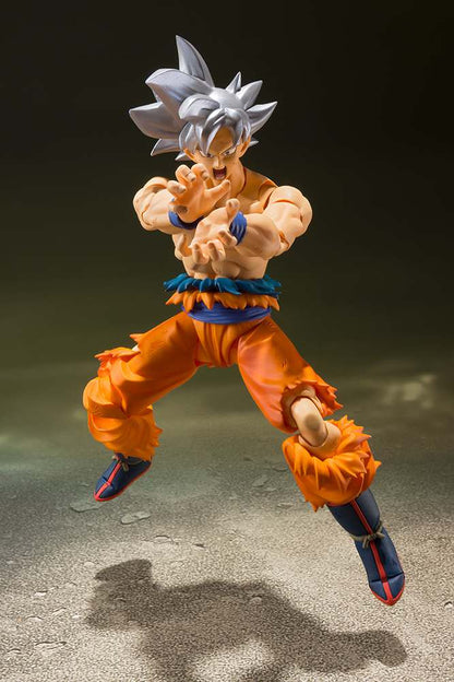 Dragon Ball Super S.h. Figuarts Action Figura Son Goku Ultra Instinct 14 Cm Bandai Tamashii Nations
