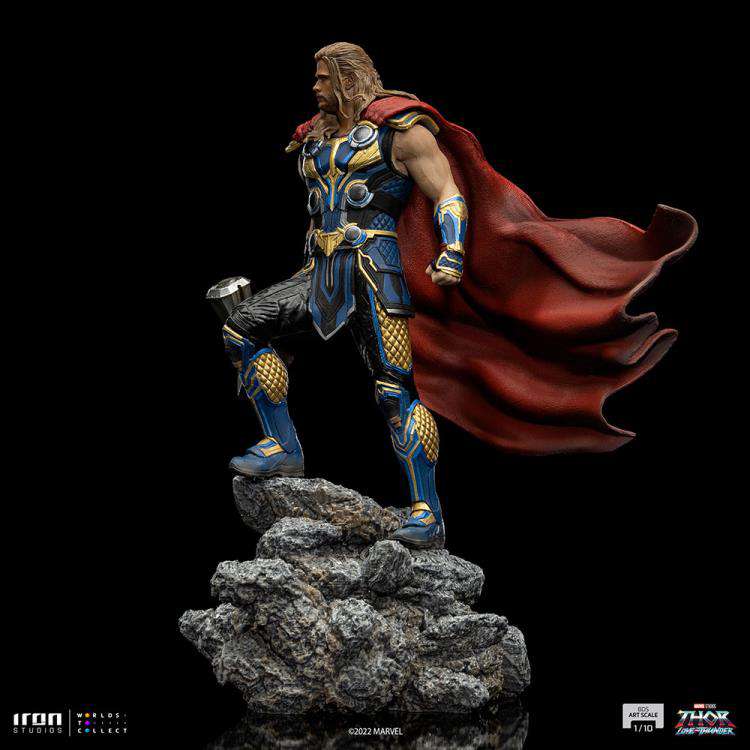 IRON STUDIOS THOR LOVE THUNDER THOR 1/10 STATUA 26 cm