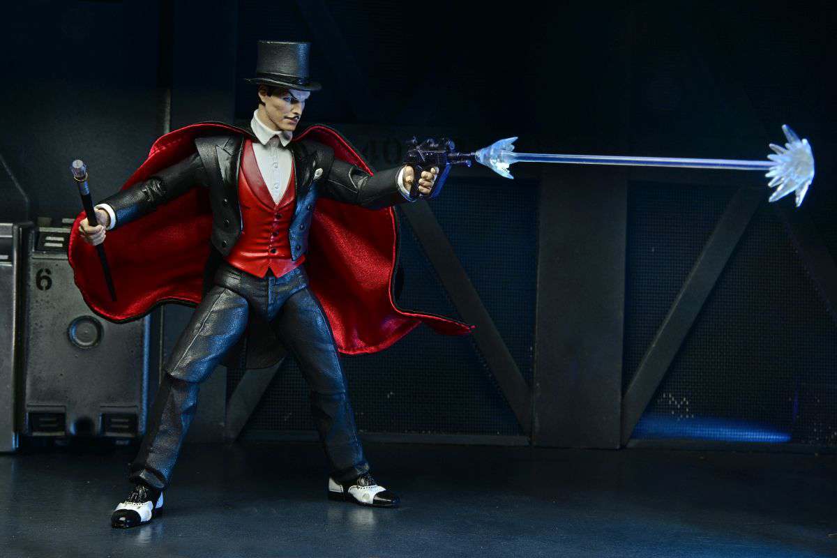 KING FEATURES DEFENDERS EARTH S2 SET (3)