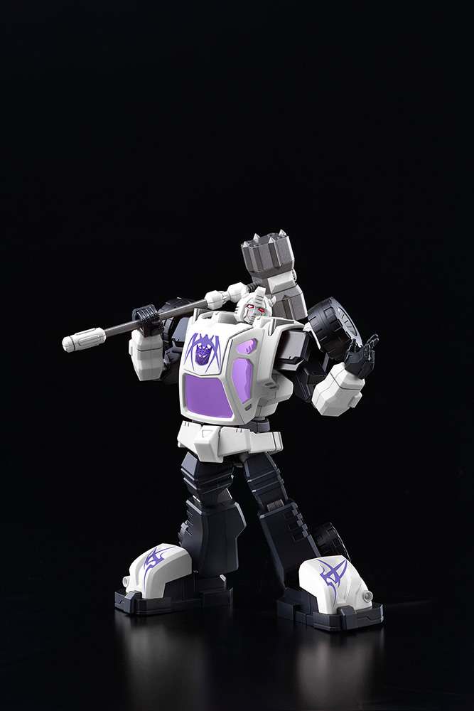 TRANSFORMERS MODEL KIT IN PVC BUG BITE 16 CM FLAME TOYS