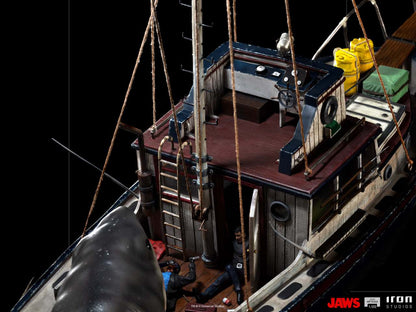 IRON STUDIOS JAWS ATTACK DEMI ART 1/20 STATUA 79 cm