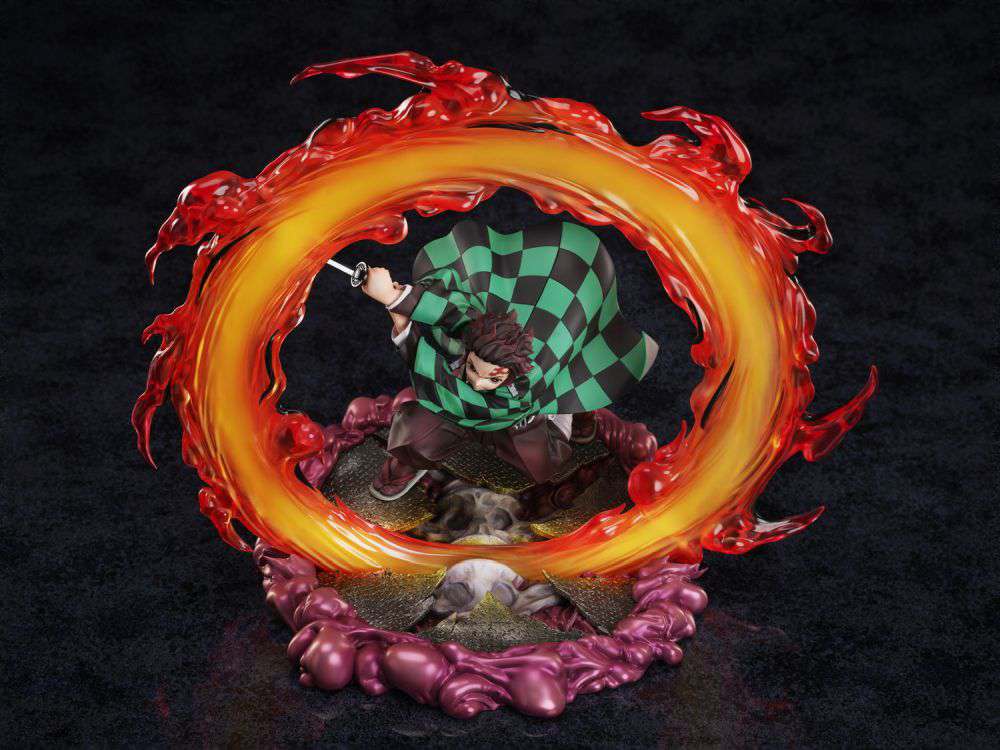 DEMON SLAYER: KIMETSU NO YAIBA STATUA 1/8 TANJIRO KAMADO 28 CM ANIPLEX