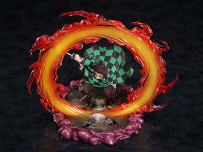 DEMON SLAYER: KIMETSU NO YAIBA STATUA 1/8 TANJIRO KAMADO 28 CM ANIPLEX