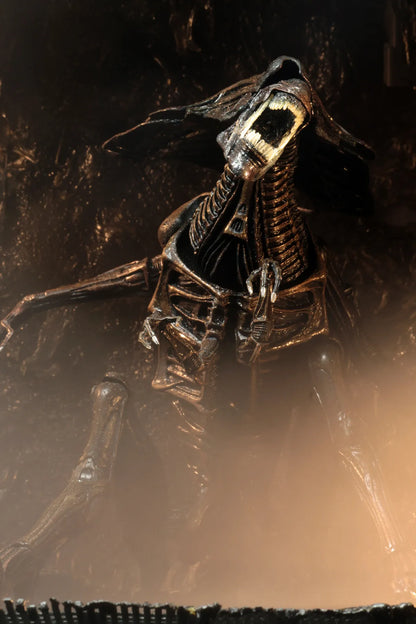 NECA ALIENS ALIEN QUEEN RESURRECTION DLX AF ACTION FIGURE 37 cm